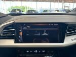 Audi Q4 e-tron 2023 Metalli hopea(Floret-hopea)