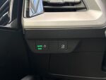 Audi Q4 e-tron 2023 Metalli hopea(Floret-hopea)