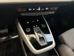 Audi Q4 e-tron 2023 Metalli hopea(Floret-hopea)