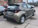 Toyota Yaris 2023 Ruskea (beige)