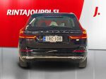 Volvo XC60 2023 Musta
