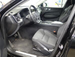 Volvo XC60 2023 Musta