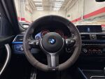 BMW 330 2018 Sininen
