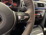 BMW 330 2018 Sininen