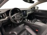 Volvo V60 2019 Musta
