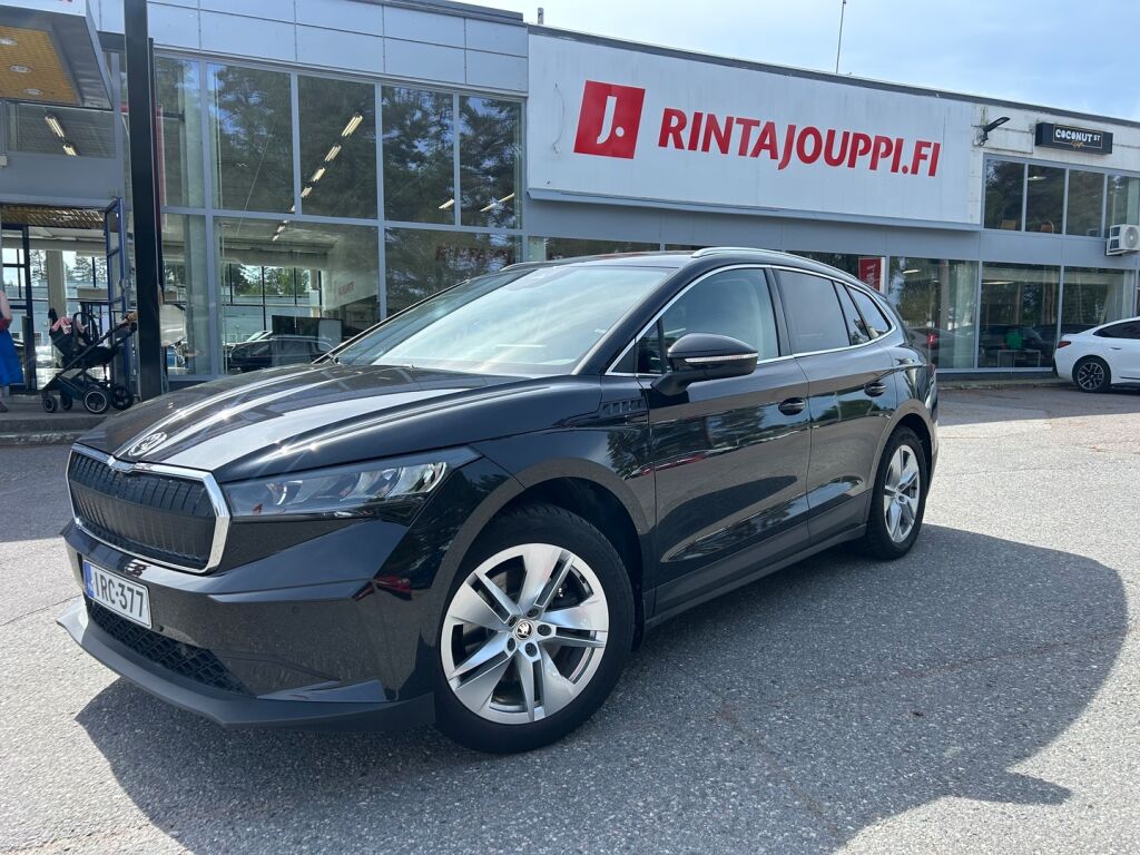 Skoda Enyaq 2023 Musta