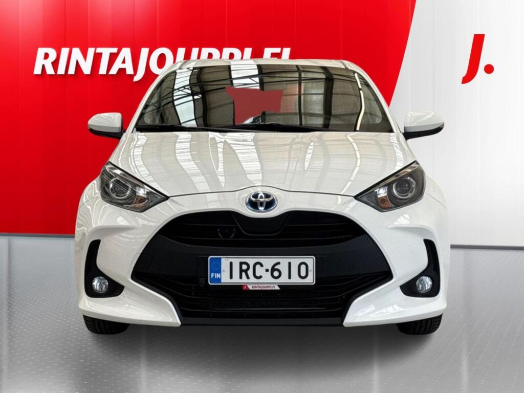 Toyota Yaris 2023 Valkoinen