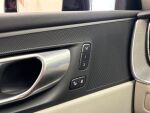 Volvo XC60 2023 Musta
