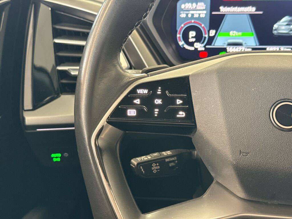 Audi Q4 e-tron 2023 Valkoinen