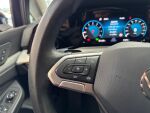Volkswagen Golf 2023 Musta