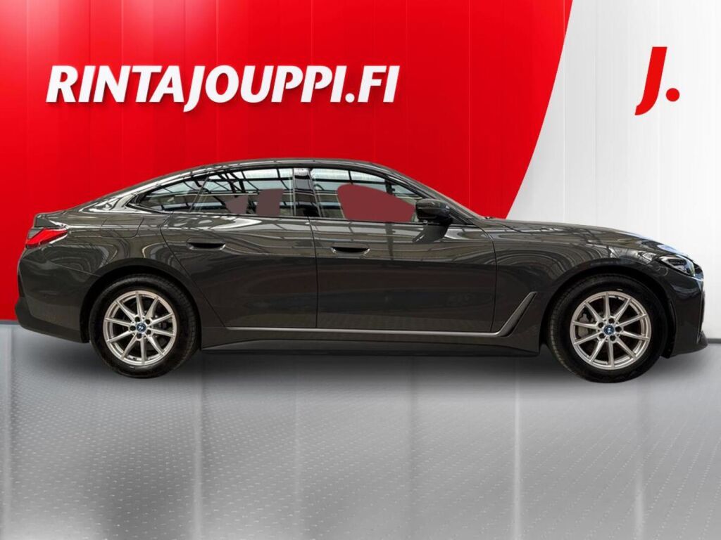BMW i4 2023 Harmaa metalli(Dravit Gray)
