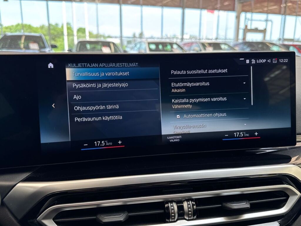 BMW i4 2023 Harmaa metalli(Dravit Gray)