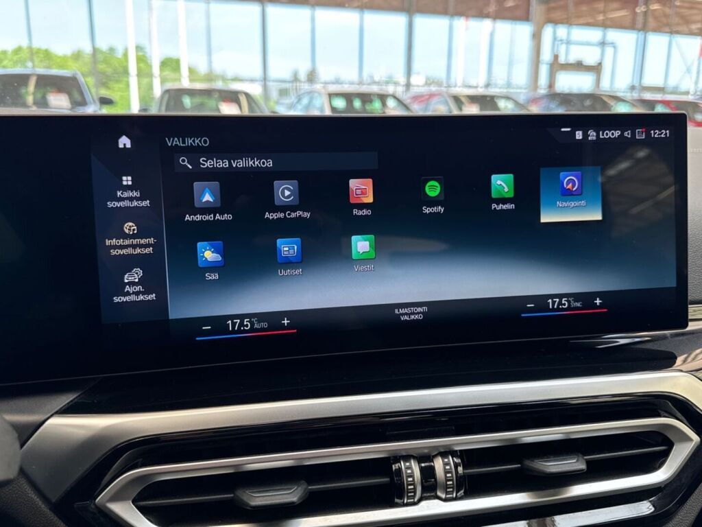 BMW i4 2023 Harmaa metalli(Dravit Gray)