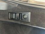 BMW i4 2023 Punainen