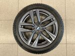 BMW i4 2023 Punainen