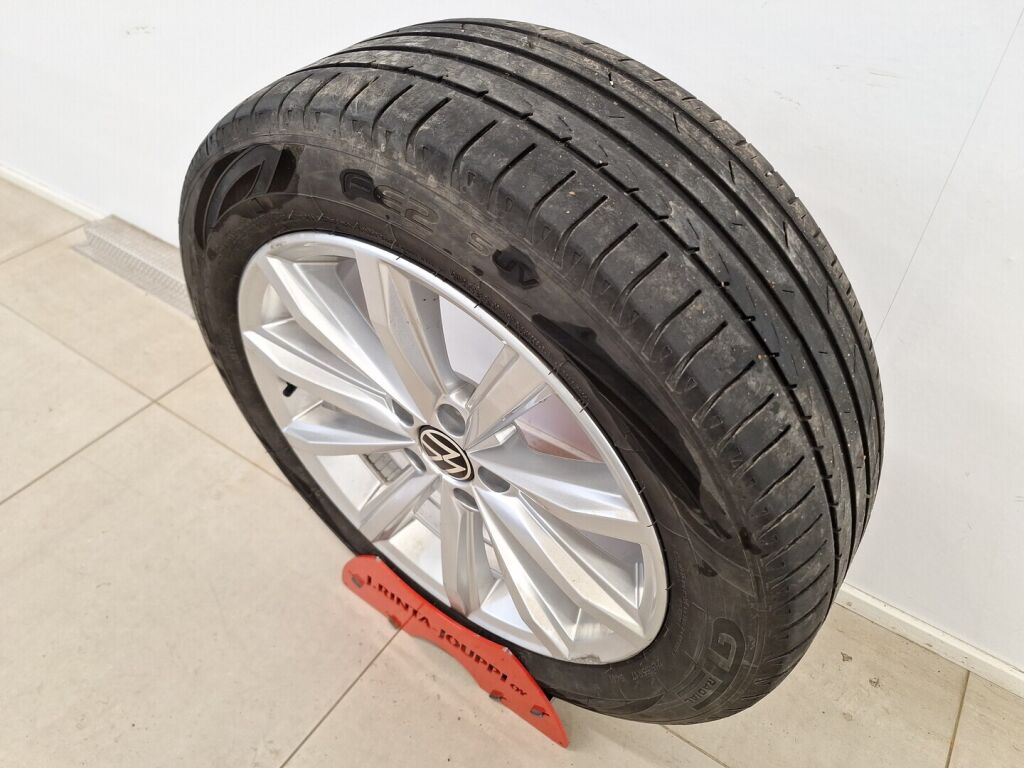 Volkswagen Passat 2020 Valkoinen