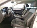 Volkswagen Passat 2020 Valkoinen