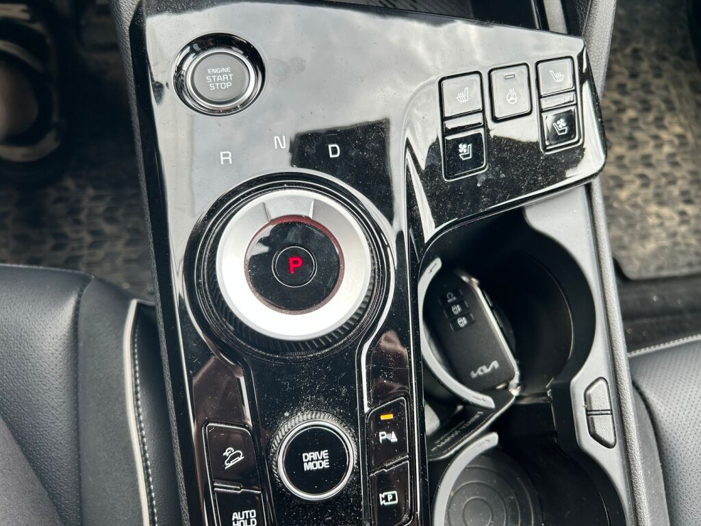 Kia Sportage 2024 Oranssi