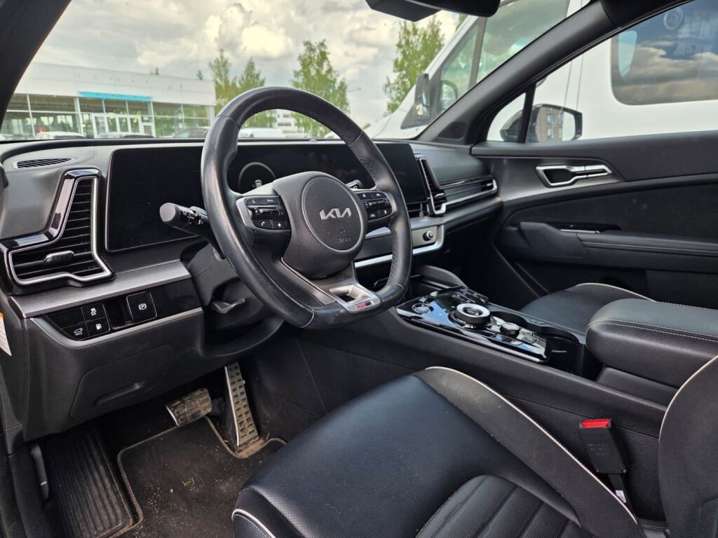 Kia Sportage 2023 Musta