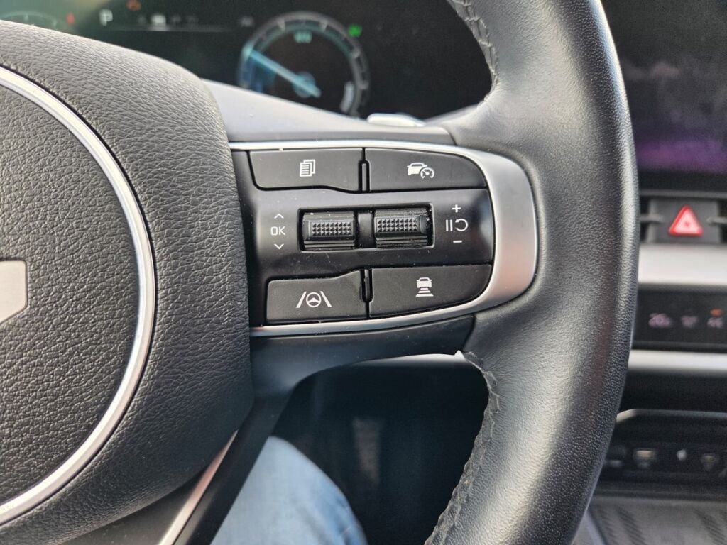 Kia Sportage 2023 Musta