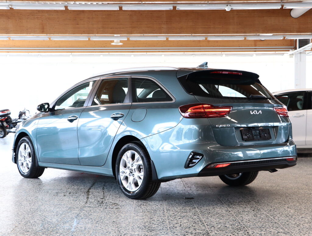 Kia Ceed 2023 Hopea