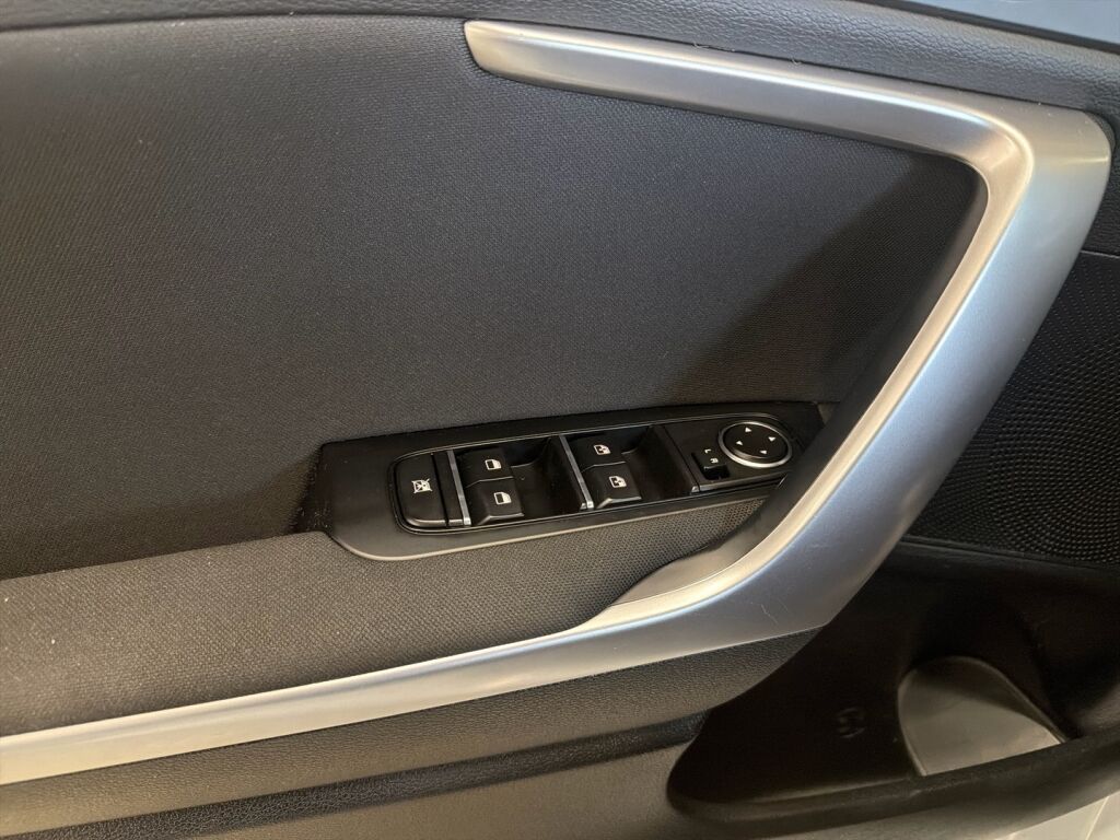 Kia Ceed 2023 Valkoinen