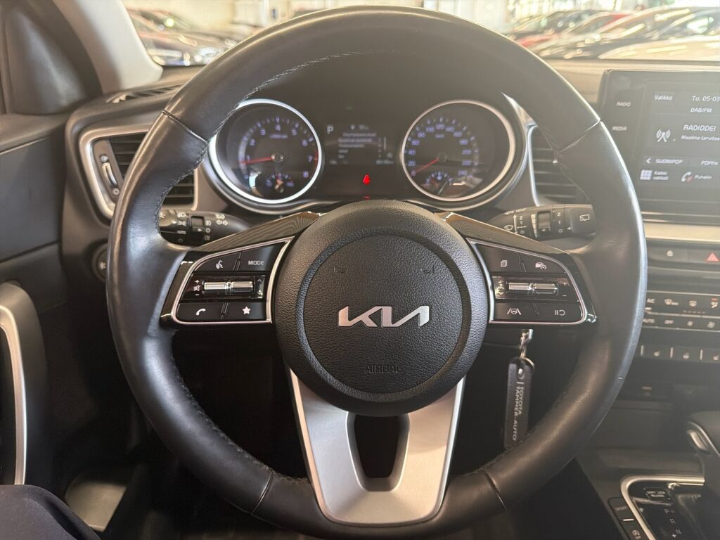 Kia Ceed 2023 Valkoinen