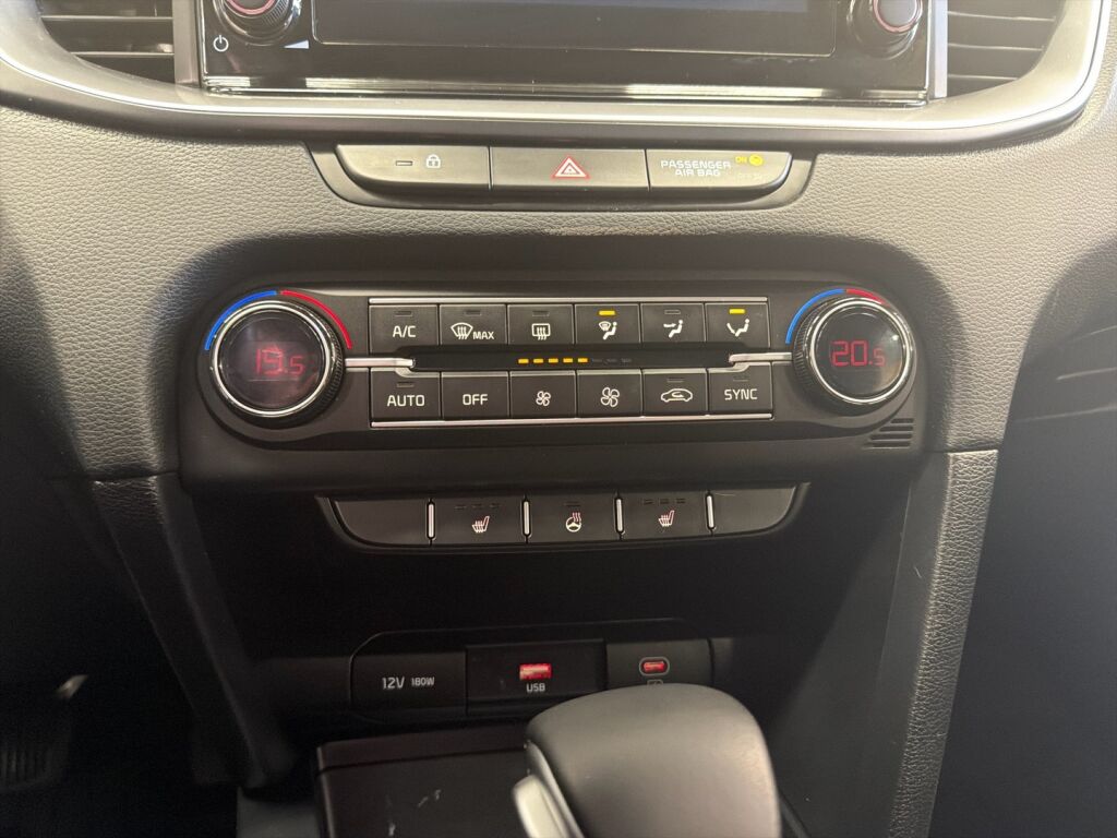 Kia Ceed 2023 Valkoinen