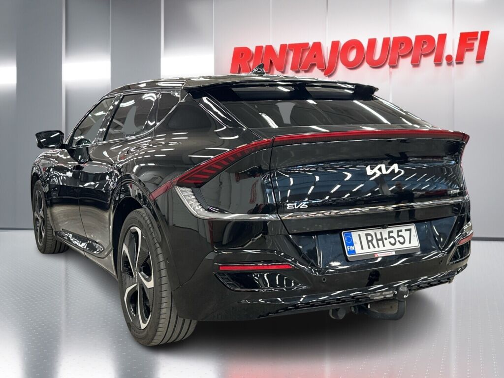 Kia EV6 2023 Musta