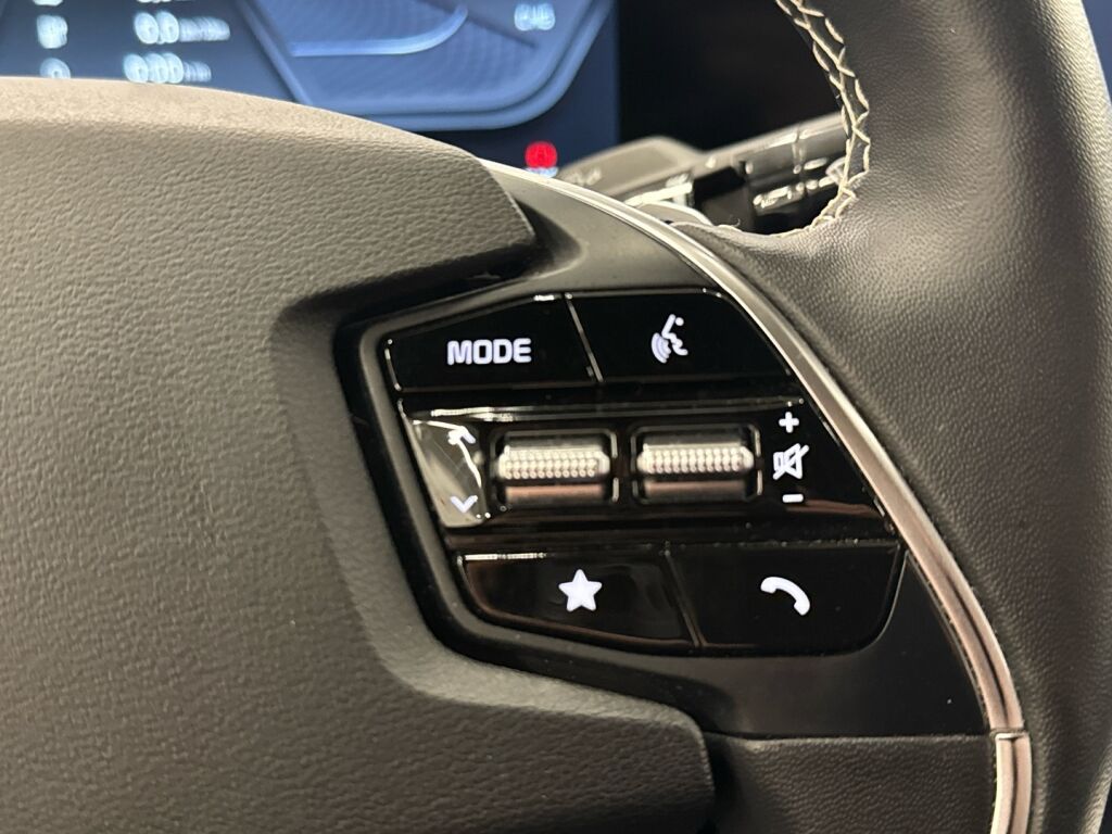 Kia EV6 2023 Musta