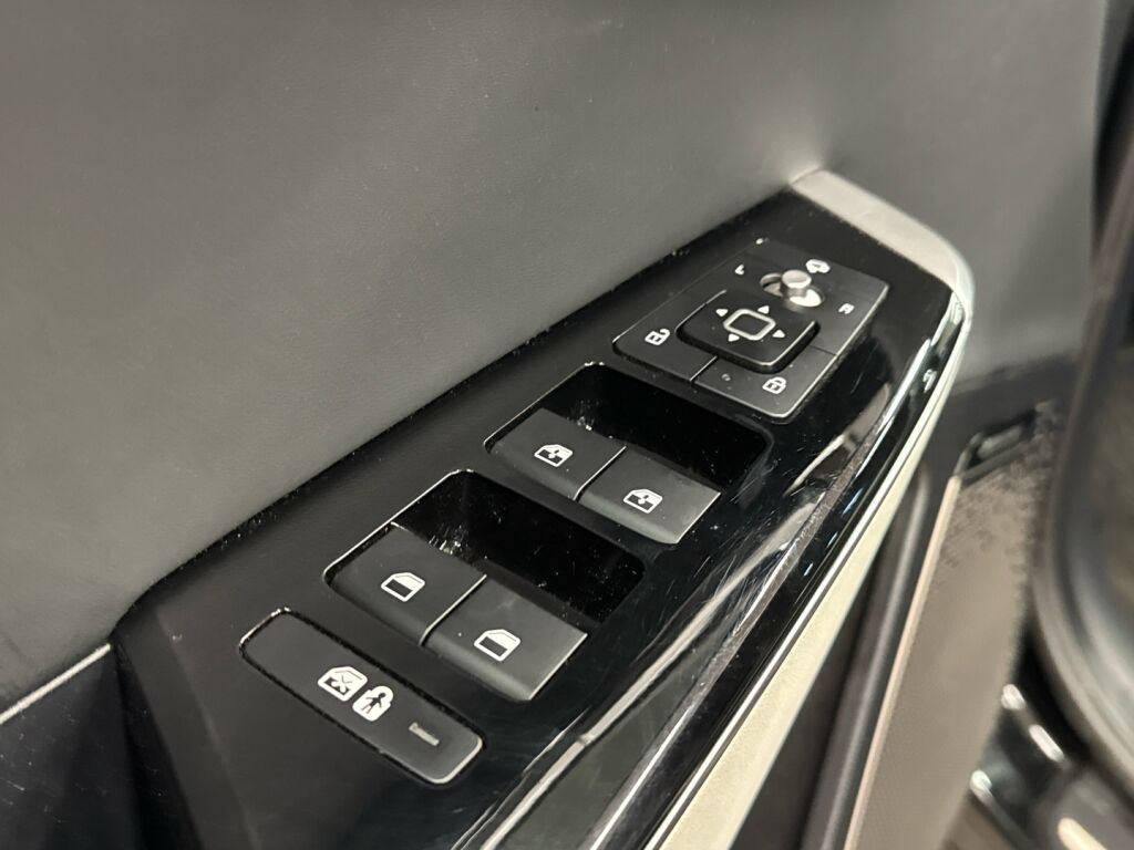 Kia EV6 2023 Musta