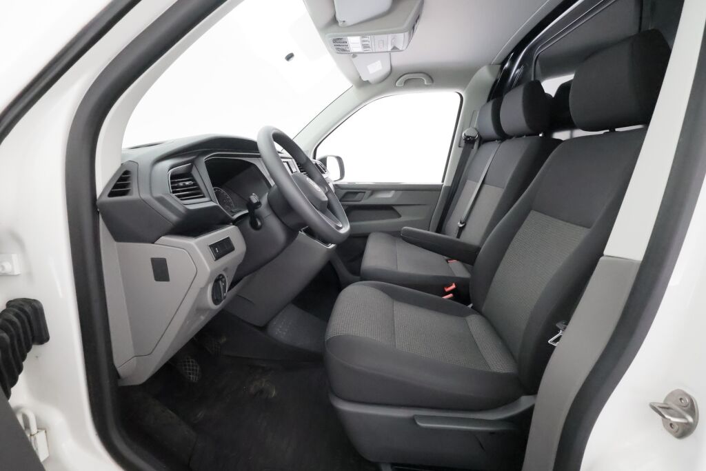 Volkswagen Transporter 2023 Valkoinen