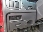 Nissan Cab 2005 Punainen