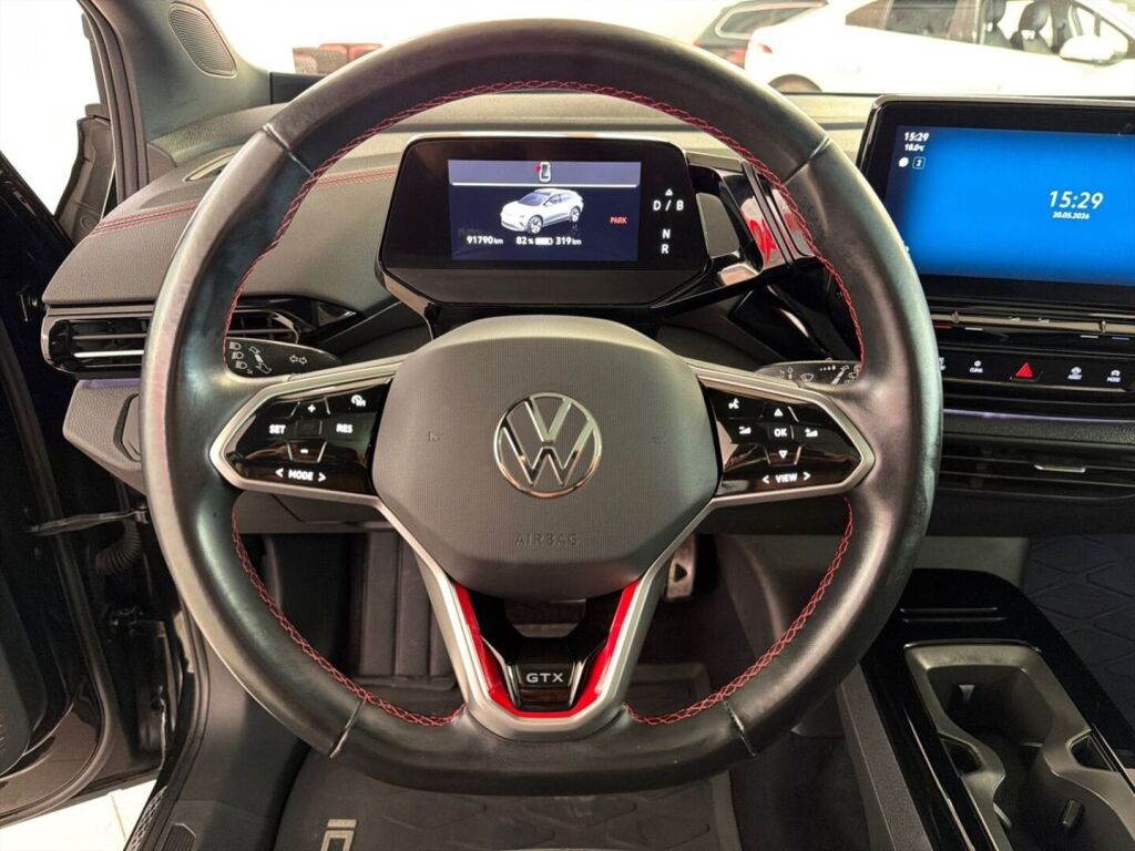 Volkswagen ID.4 2023 Musta