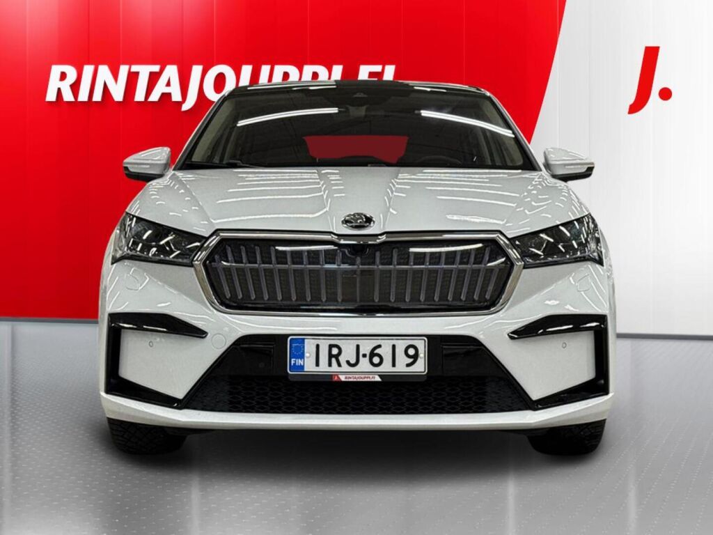 Skoda Enyaq 2023 Valkoinen
