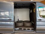 Ford Transit 2024 Metallinhohto Sininen (Chrome Blue)