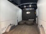 Ford Transit 2024 Metallinhohto Sininen (Chrome Blue)