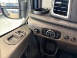 Ford Transit 2024 Metallinhohto Sininen (Chrome Blue)