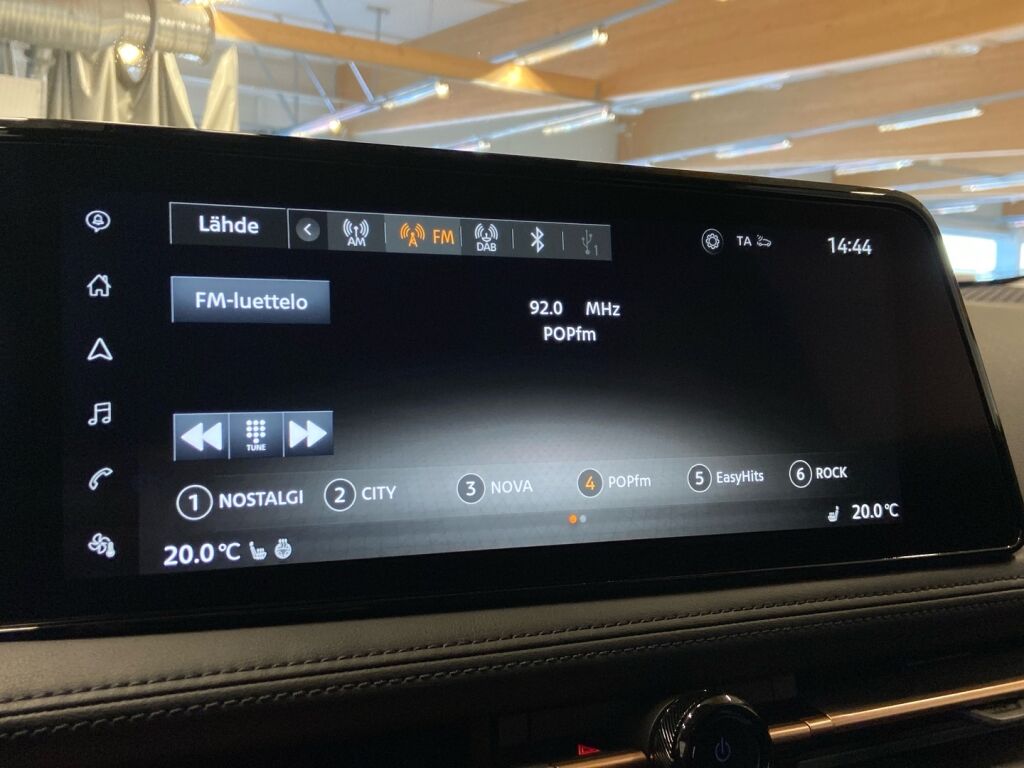 Nissan Ariya 2023 Harmaa