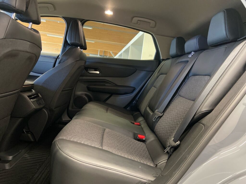 Nissan Ariya 2023 Harmaa