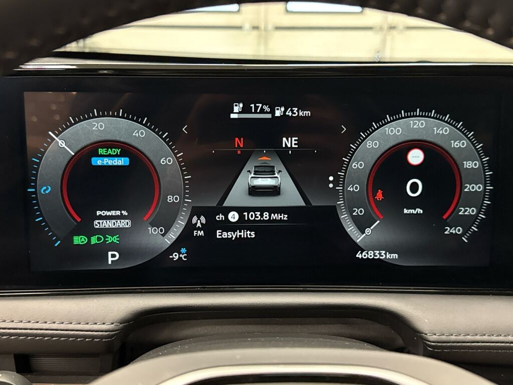 Nissan Ariya 2023 Musta