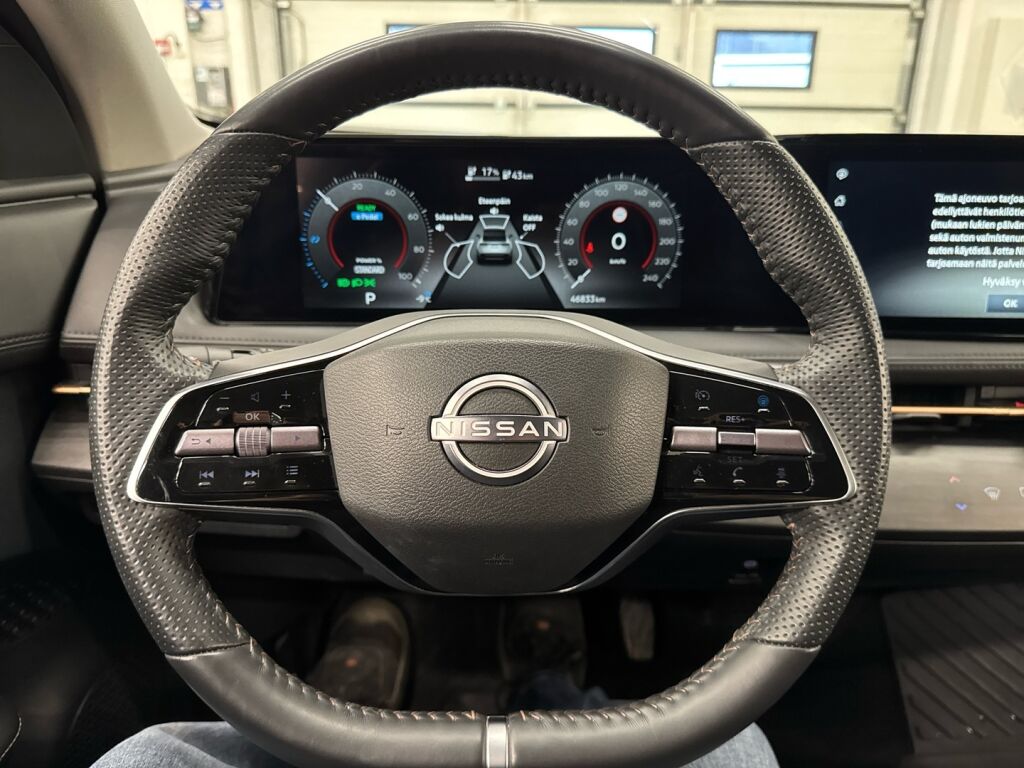 Nissan Ariya 2023 Musta