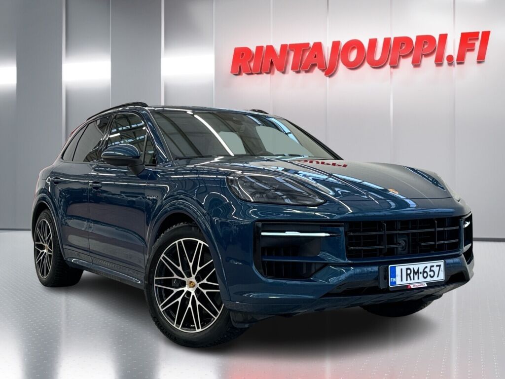 Porsche Cayenne 2024 Sininen