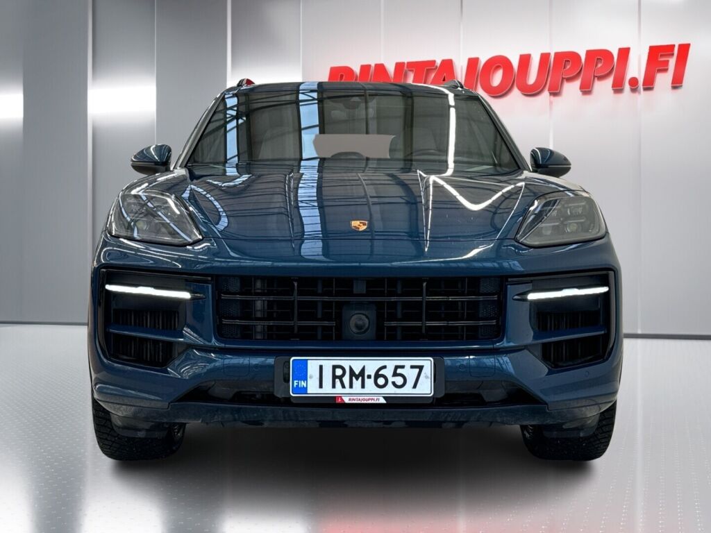 Porsche Cayenne 2024 Sininen