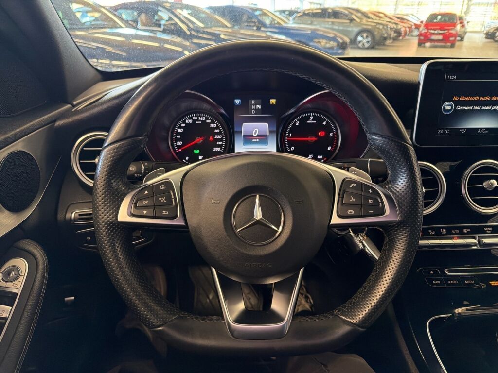 Mercedes-Benz C 2016 Valkoinen
