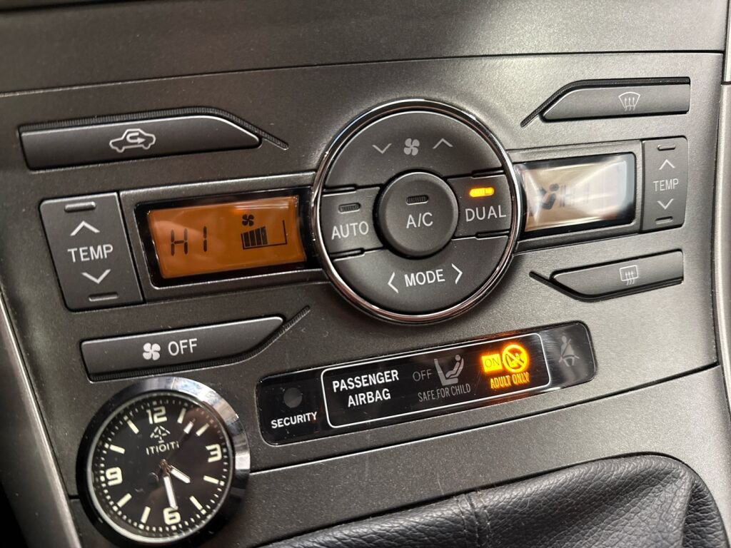 Toyota Auris 2008 Sininen