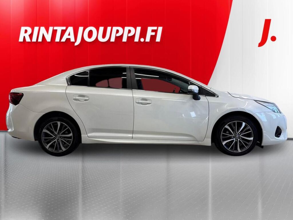 Toyota Avensis 2016 Valkoinen