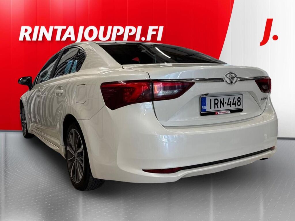 Toyota Avensis 2016 Valkoinen