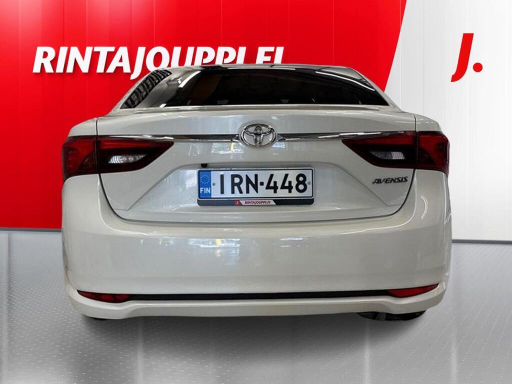 Toyota Avensis 2016 Valkoinen