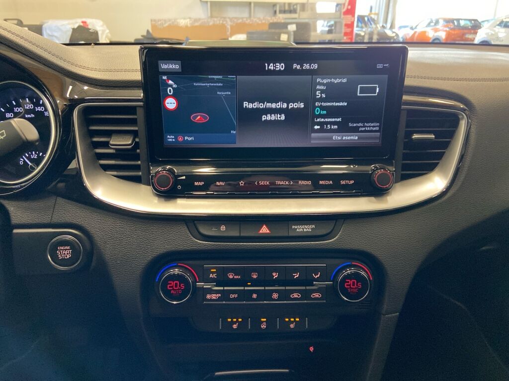 Kia XCeed 2020 Musta